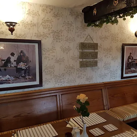 The Black Bull At Nateby 4*