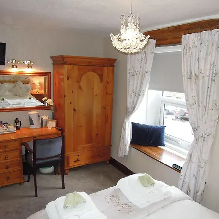 The Black Bull At Nateby 4*