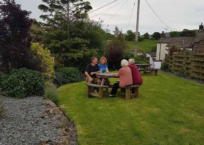 The Black Bull At Nateby 4*