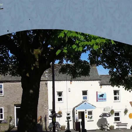 여관 The Black Bull At Nateby 4*